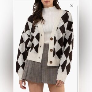 Adorable NWT Brown and white argyle button-up sweater